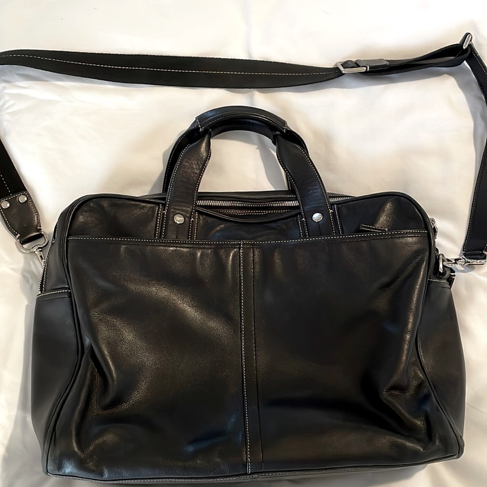 VINTAGE COACH BRIEFCASE - Soft side black leather zippered brief/computer bag